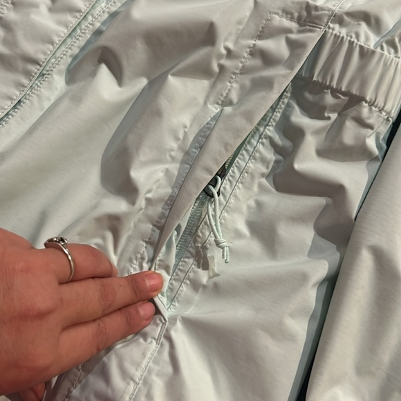 The North Face Dryvent jacket - Picture 3 of 9